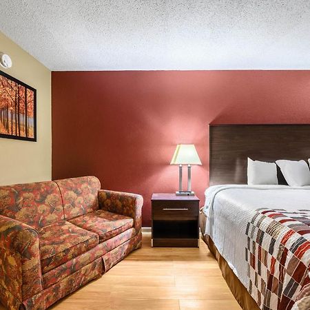 Red Roof Inn Sylacauga Exterior photo