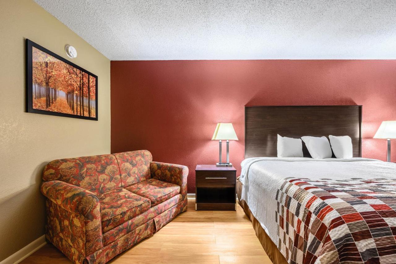 Red Roof Inn Sylacauga Exterior photo